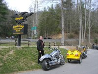 Lamont & M109R.jpg