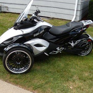 2009 Spyder