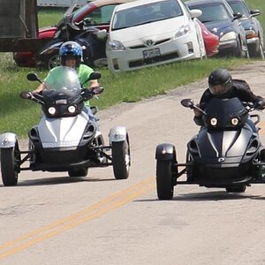 12   Parade Lap   4