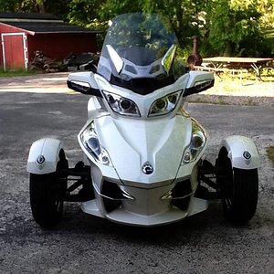 My niece said, "Wow, you bought transformer!"