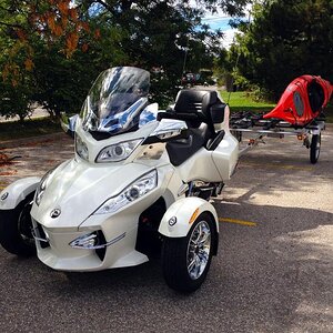 Spyder with Kayak 2