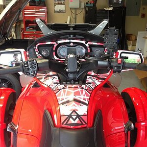 Confusion in Red Dash kit