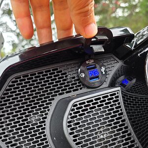 In dash volt meter with dual USB ports