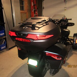 Media 'IMG_0629.JPG' in album 'Top Case LED Sequential Lights on back of Spyder'