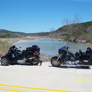 trip to leakey