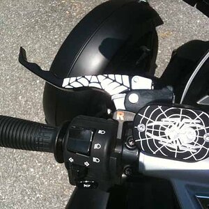 Custom clutch