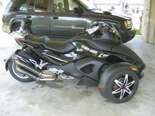 09 spyder