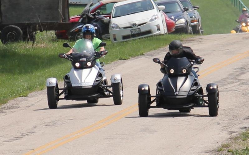 12   Parade Lap   4