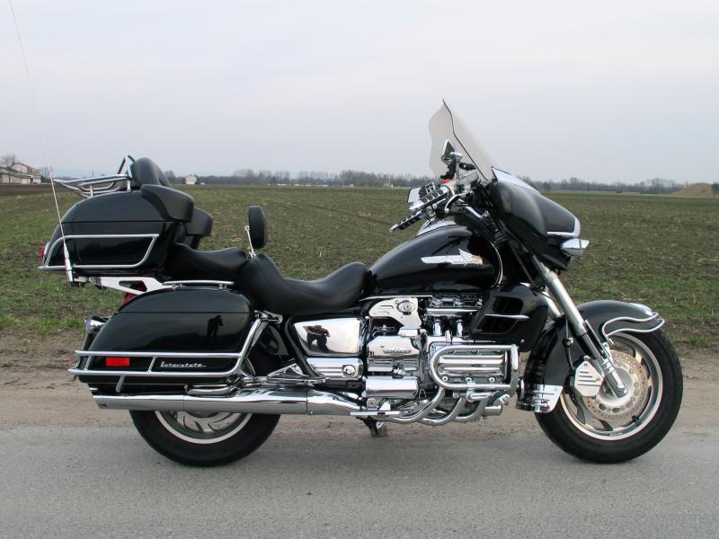5 new  honda 1999 valkyri