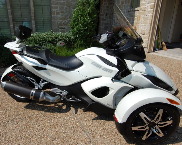 Can Am Right Side