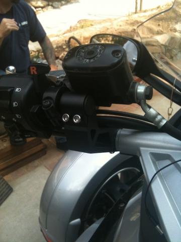 CanAm Riser 2