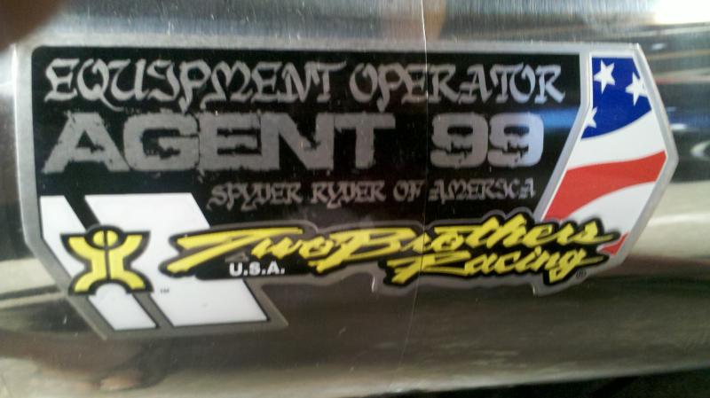 Custom 2Bro's Label