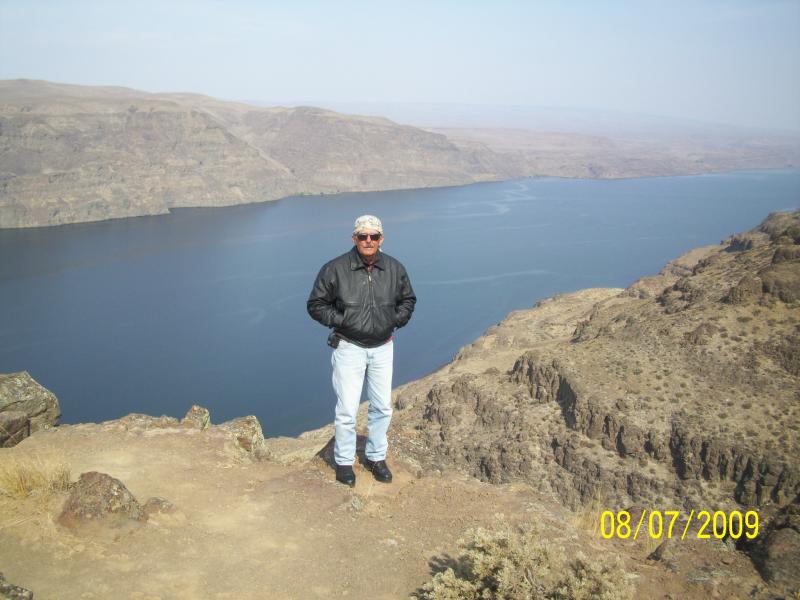 Dudley and the Columbia River.