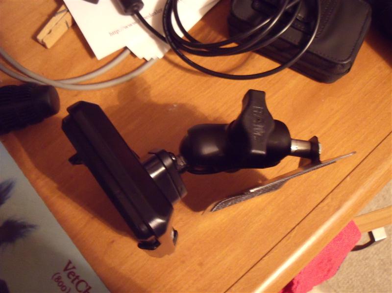 GPS ram mount