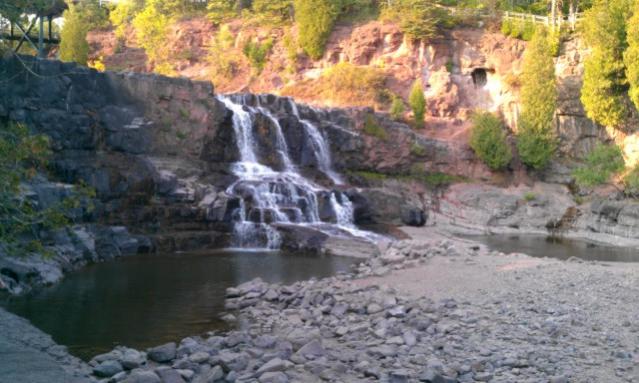 MNwaterfall
