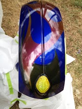 painting the flames on the bike4