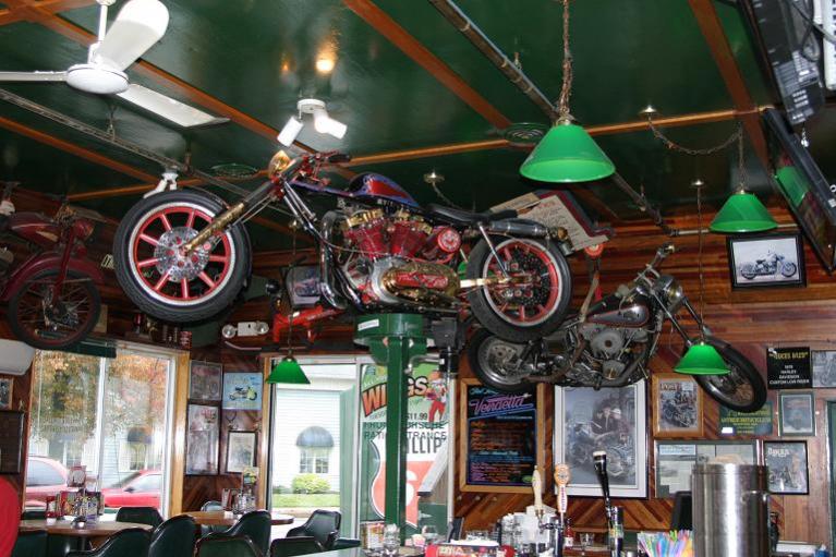 quaker steak1