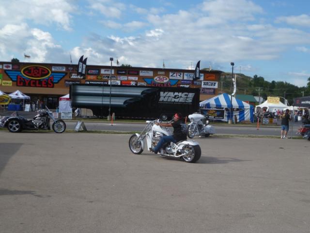 smP1020807