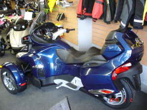 Spyder at Dealer