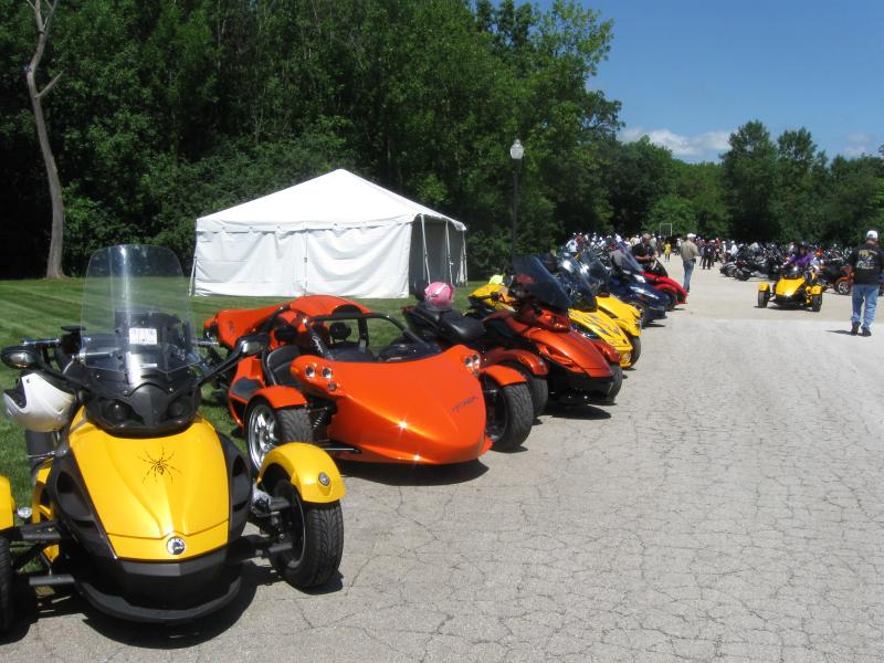 Spyder parking lot